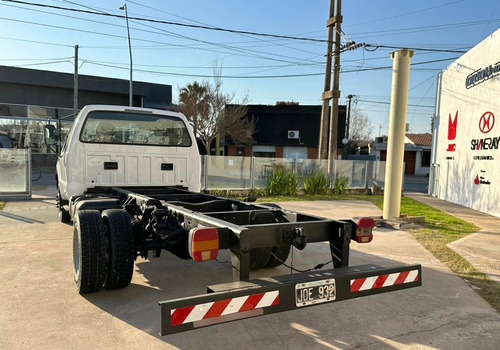 Ford F 4000 C/s Cummins Euro Meciii 3.9 Tdi 4x4 Xl Año 2011