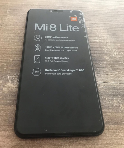 Xiaomi Mi 8 Lite Dual Sim 64 Gb Preto 4 Gb Ram - Semi-novo