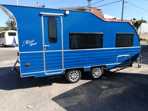 Casa Rodante Lomas Camping Ronik Lomas Mini Sport 440