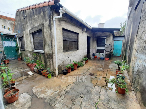 Lote Ppio De 10x27 Mts En Santiago Plaul Y Av. 25 De Mayo - Hoy 2 Casas 3 Amb
