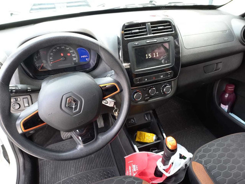 Imagem 16 de 18 de Renault Kwid 2020 1.0 Outsider 12v Sce 5p