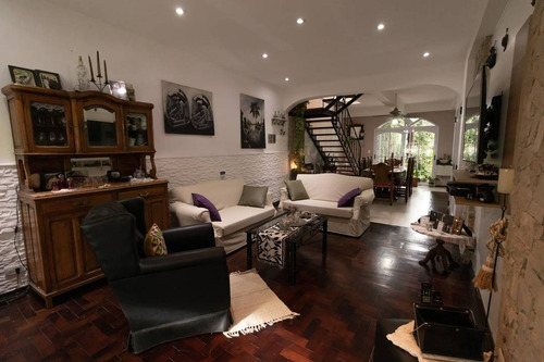 Imagen 2 de 30 de Excelente Casa De 4 Ambientes En Venta En Martinez!!