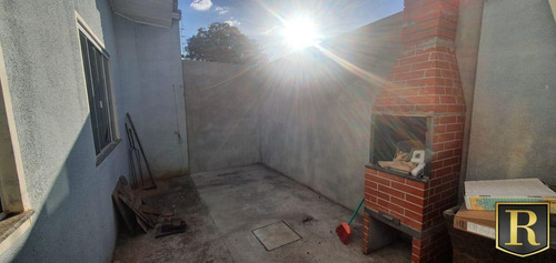 Casa Para Venda Em Guarapuava, Vila Bela, 3 Dormitórios, 1 Banheiro, 2 Vagas - _2-1179054