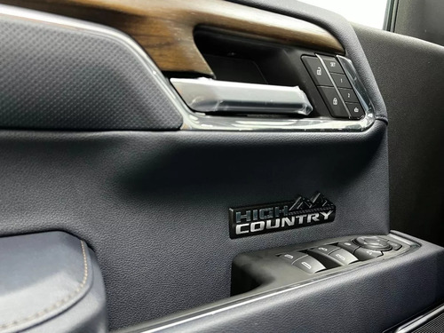 Chevrolet Silverado 5.3 V8 High Country