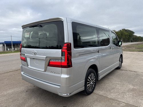 Toyota Hiace 2.8 Tdi Wagon 6at 10a
