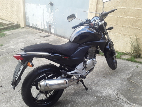 Imagem 2 de 5 de Honda Cb300r