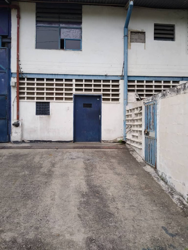 (#1071) Galpón 3000m2 Triple Altura En Guarenas - Miranda.