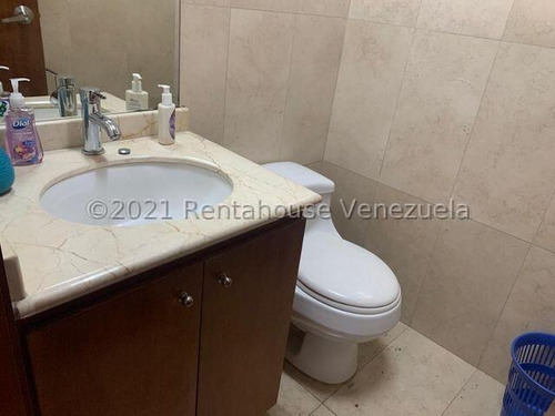 Oficina Amoblada En Alquiler En Torre Venezuela Del Rosal 25-22838 Cs