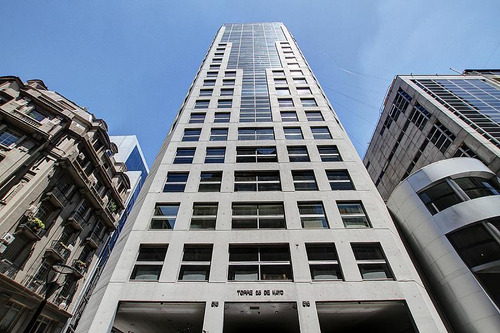Oficina En Alquiler En Microcentro. Piso Completo De 210 M2. Dos (2) Cocheras