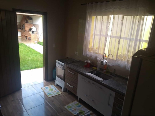 Casa Com 3 Quartos 2 Banheiros Terreno 10 X30