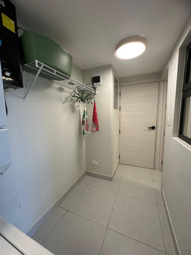 Apartamentos En Plano En La Jacobo Majluta, Torres, Desde 102 Metros