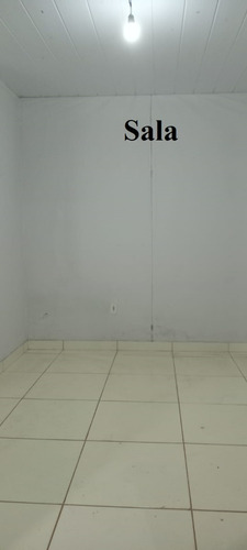 Vende-se Um Lote Com Kit Nos Fundos No Condomínio Privê Lucena Roriz N Rua 12- Inf. Abaixo