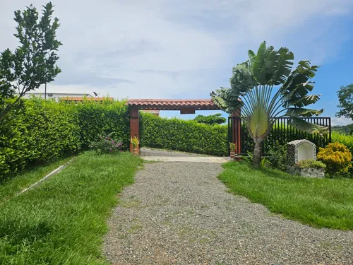 Casa Campestre. Finca, Lugar De Descanso Para Toda La Familia En Makadamia Conjunto De Casas Campestres