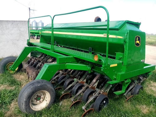 Imagen 8 de 20 de Sembradora John Deere 1590 #18674