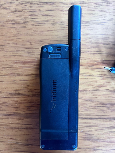Teléfono Satelital Iridium Impecable Poco Uso. (Usado)