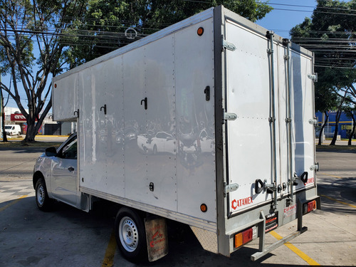 Nissan NP300 Chasis Cabina