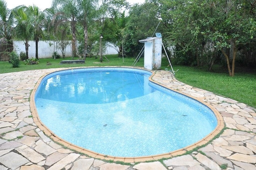 Casa Com 3 Suítes E Ótima Arquitetura, Espaço Gourmet Completo E Piscina Em Terreno De 1.350m2 No Retiro Das Caravelas Em Cananéia/sp - 0395 - 32622570
