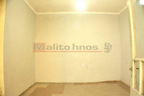 Imagen 10 de 13 de Venta Departamento Tipo Casa 3 Ambientes Con Patio Y Terraza En Parque Avellaneda