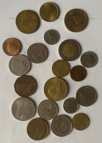Lote 20 Monedas Filipinas Holanda Italia Canada Franc 901/6m (Usado)