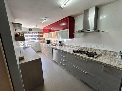 Carla Gonzalez Apartamento En Venta En La Urbanizacion El Rosal Mls #25-15481 Sc