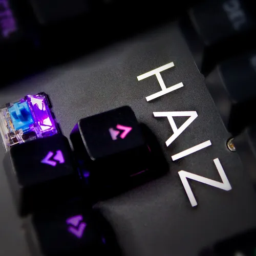 Kit Gamer Hz44 Teclado Mecânico Mouse 7 Botões Headset 7.1 Kit Gamer Hz44 Teclado Mecânico Mouse 7 Botões Headset 7.1