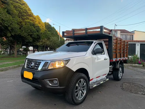 Nissan Frontier 2.5l Automática Gasolina