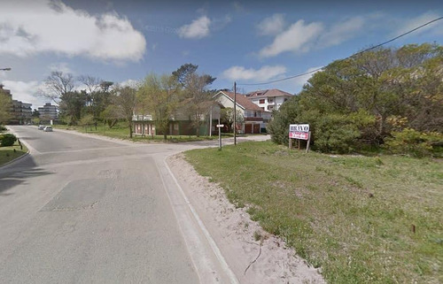 Imagen 4 de 5 de Lote En Estrategica Zona Comecial| Retasado| En Venta |villa Gesell |cod.0376 |