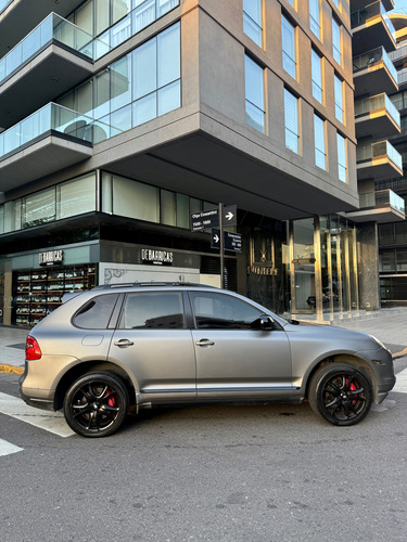 Porsche Cayenne 4.8 V8 Turbo S (957)
