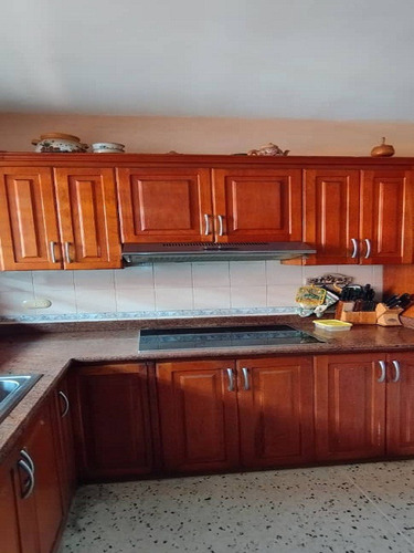 Lm Vende Casaquinta En Urb. Parque Trigal. Trigal Centro, Valencia.