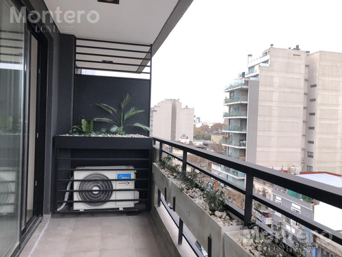 Venta 2 Ambientes Piso Alto Luminoso