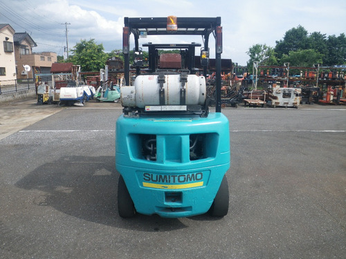 Autoelevador Sumitomo 2000k Torre Doble 3mtrs Nafta/gas
