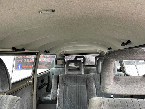 Imagen 10 de 15 de Volkswagen Combi Caravelle 1991 Sahara Metálico Impecable