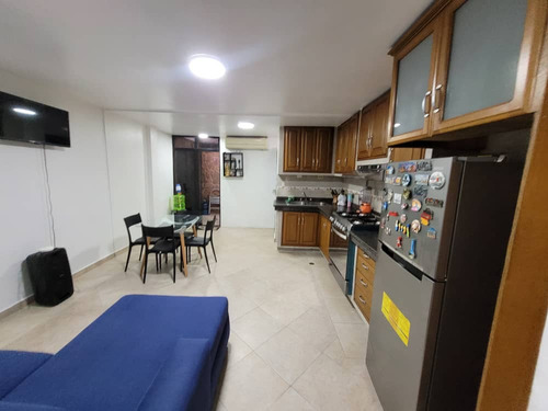 Townhouse En Venta En Urbanización Tazajal, Res. Villa Florencia