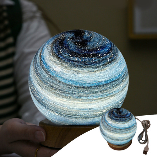 Una Lámpara Decorativa Led Tridimensional Regulable Planets