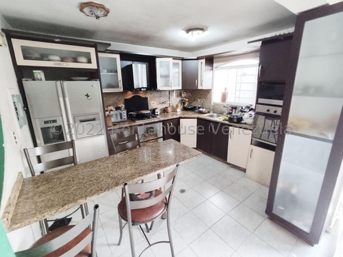 Imagen 5 de 30 de Casa En Venta En Cabudare, Zona La Mendera, Tanque Subterráneo De 4.000 Lts Con Su Pulmón E Hidroneumático, Cod 22-25661, Inf 0424-1398859, Jm9
