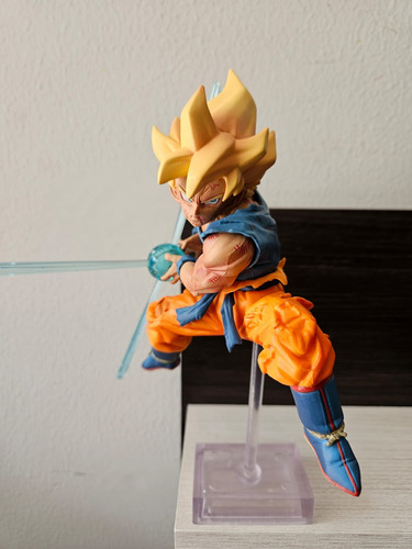 Figura Goku Bola Poder Kame Hame Ha - Dragon Ball Z