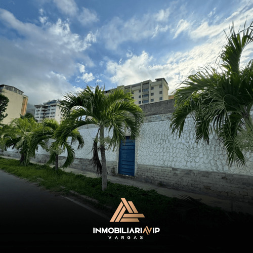 Te Ofrece En Venta O Alquiler Terreno  Ubicado En Caribe - Estado Vargas.  Ref 012 - 637