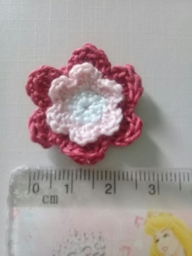 Imagen 8 de 10 de Lote De Flores Tejidas Macrame, De Tela Satinada Y Fieltro