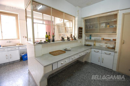 Imagen 7 de 17 de Destacada Residencia Excelente Ubicación.