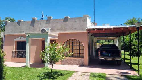 Quinta En Lezica Y Torrezuri