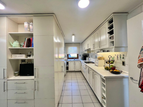 Monte Tabor, En Condominio, 5d 4b 2 Estac. Luminosa