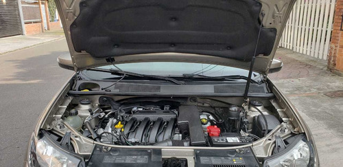 Renault Logan Privililege