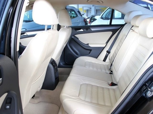Volkswagen Jetta Highline Tiptronic 2.0 Tsi