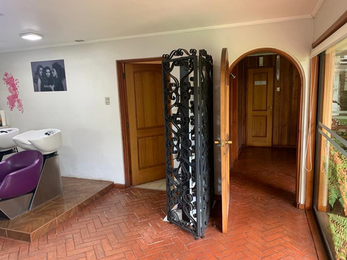 Excelente Y Gran Casa Comercial, Ideal Centro Médico
