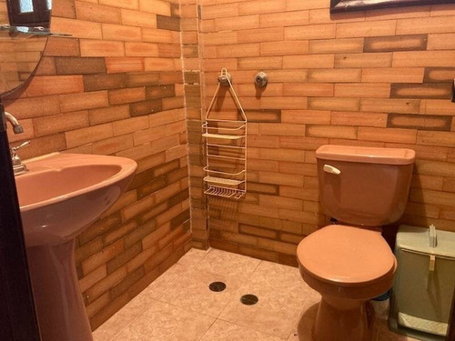 Imagen 8 de 15 de Casa En Venta En Los Nisperos, Valencia Carabobo