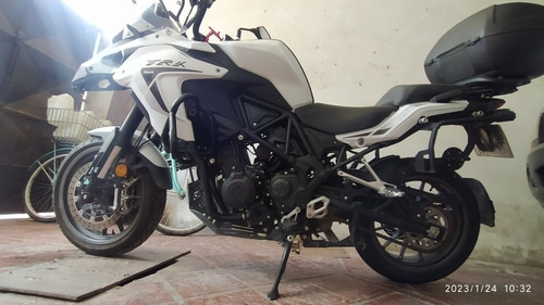 Imagen 9 de 22 de Benelli Trk 502