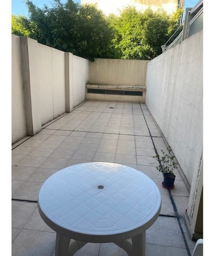 Imagen 6 de 9 de Flores, Membrillar 74; Monoamb, 70 M2 (40 + Patio)