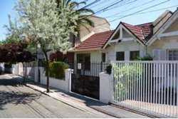 Casa 5 Dormitorios, Manuel Montt, Keller. (98172)