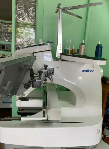 Imagen 6 de 6 de Brother Entrepreneur Pr650 Emáquina De Bordar De 6 Agujas