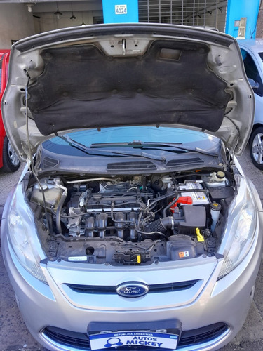 Ford Fiesta Kinetic 1.6 Titanium 120cv